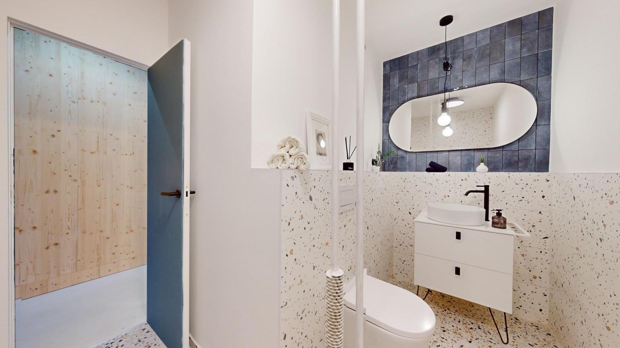 Modern 2 Bedroom Apt - Free Parking Bratislava Luaran gambar